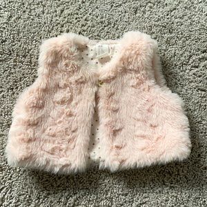 H&M blush pink vest, 6 Months
